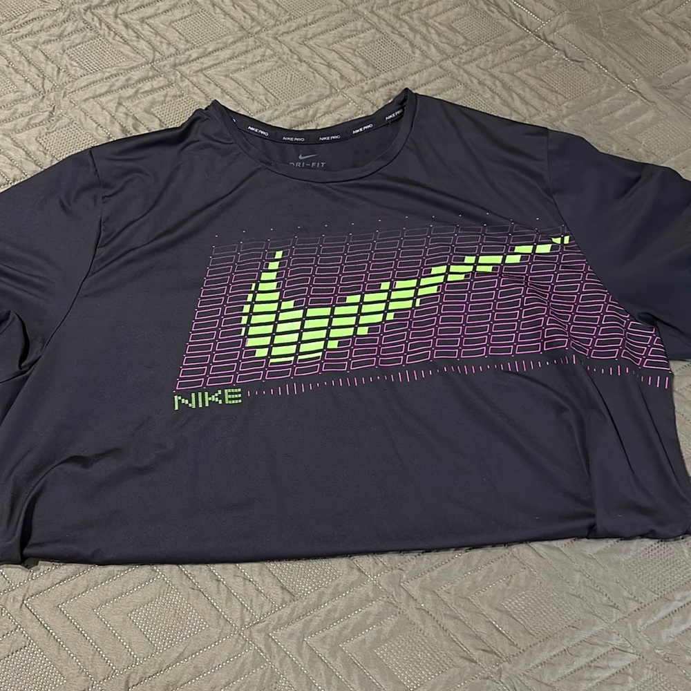 Nike pro dry fit shirt